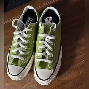 Converse dark lime Canvas Sneakers with White Accents.  Excellent condition.
